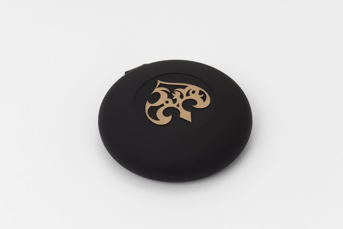 Patra Blackシリコン製ケース