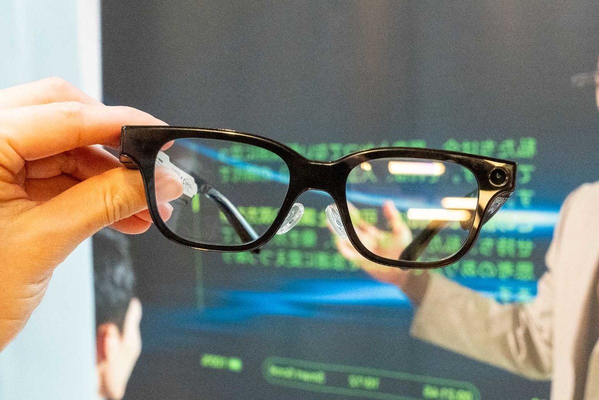 「Rokid スマートAIグラス」