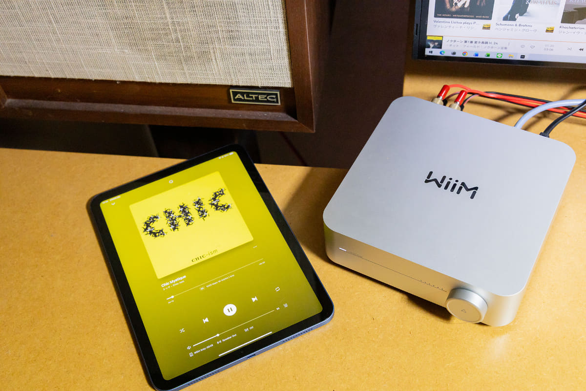 コンパクトで多機能なWiiM-Ampは、デスクトップ・オーディオに好適！