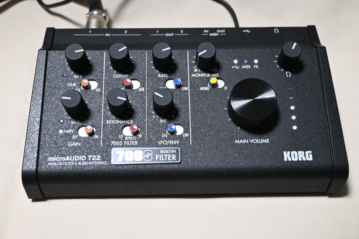 microAUDIO 722のトップパネル