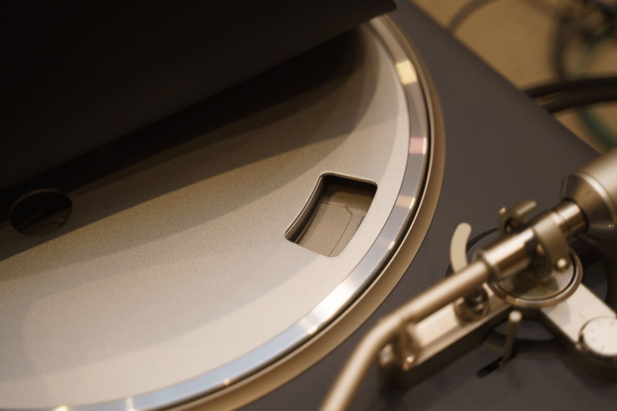 「DP-500BT」はベルトドライブ方式