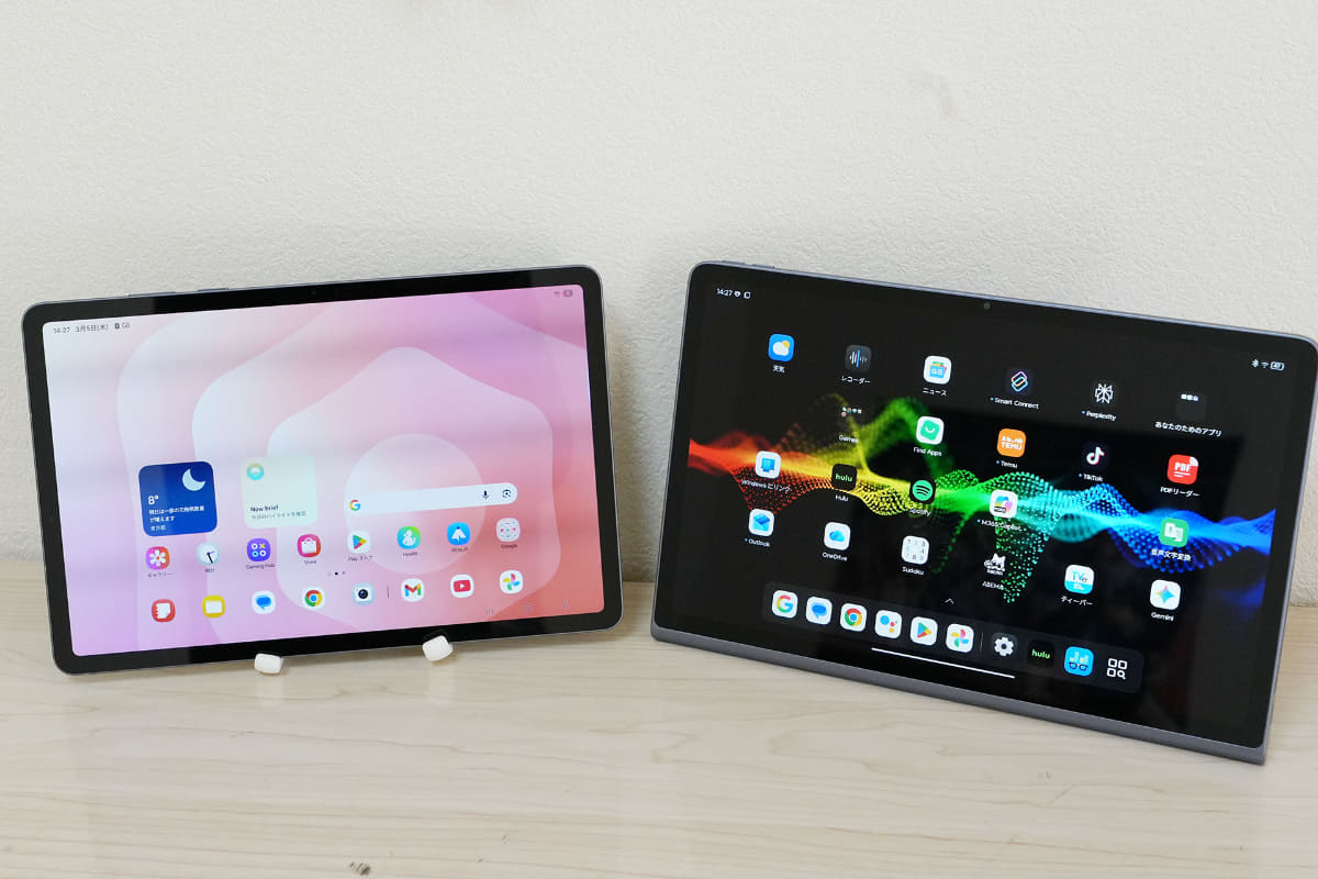左から「Galaxy Tab S11」、「Lenovo Tab Plus」
