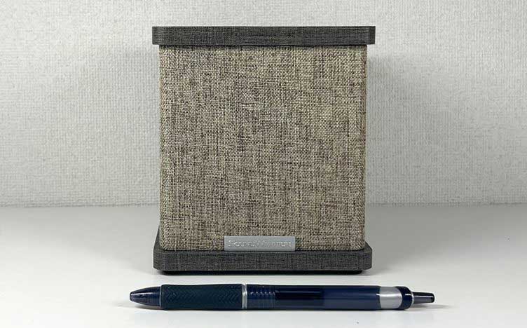 幅はボールペンサイズだという