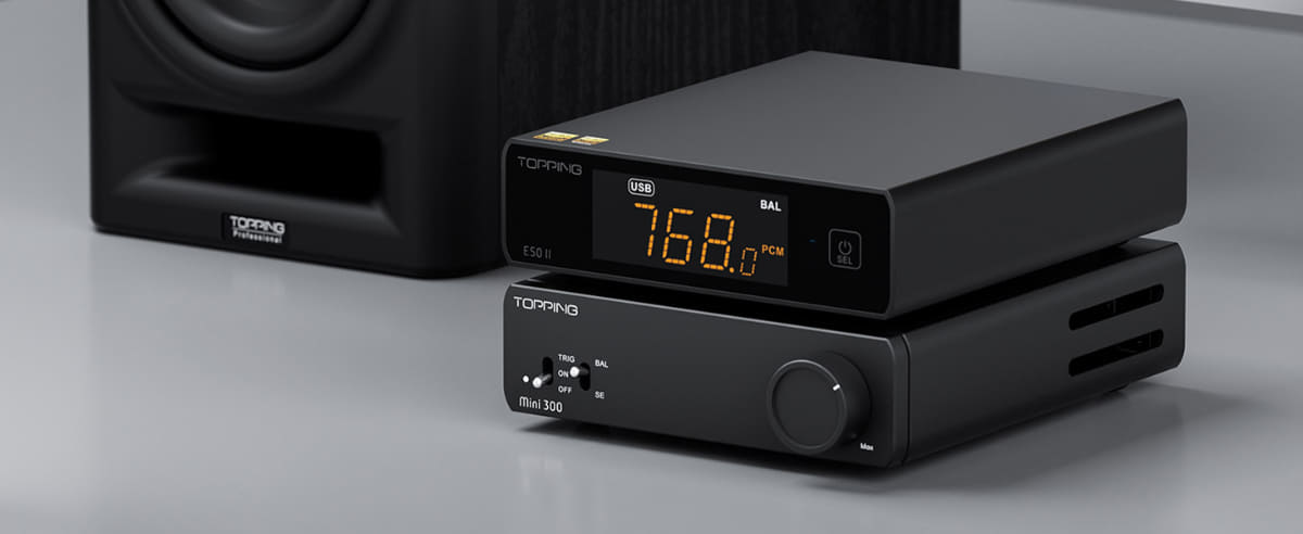スピーカー駆動用パワーアンプ「Mini300」とコンパクトデスクトップDAC「E50II」を組み合わせたところ