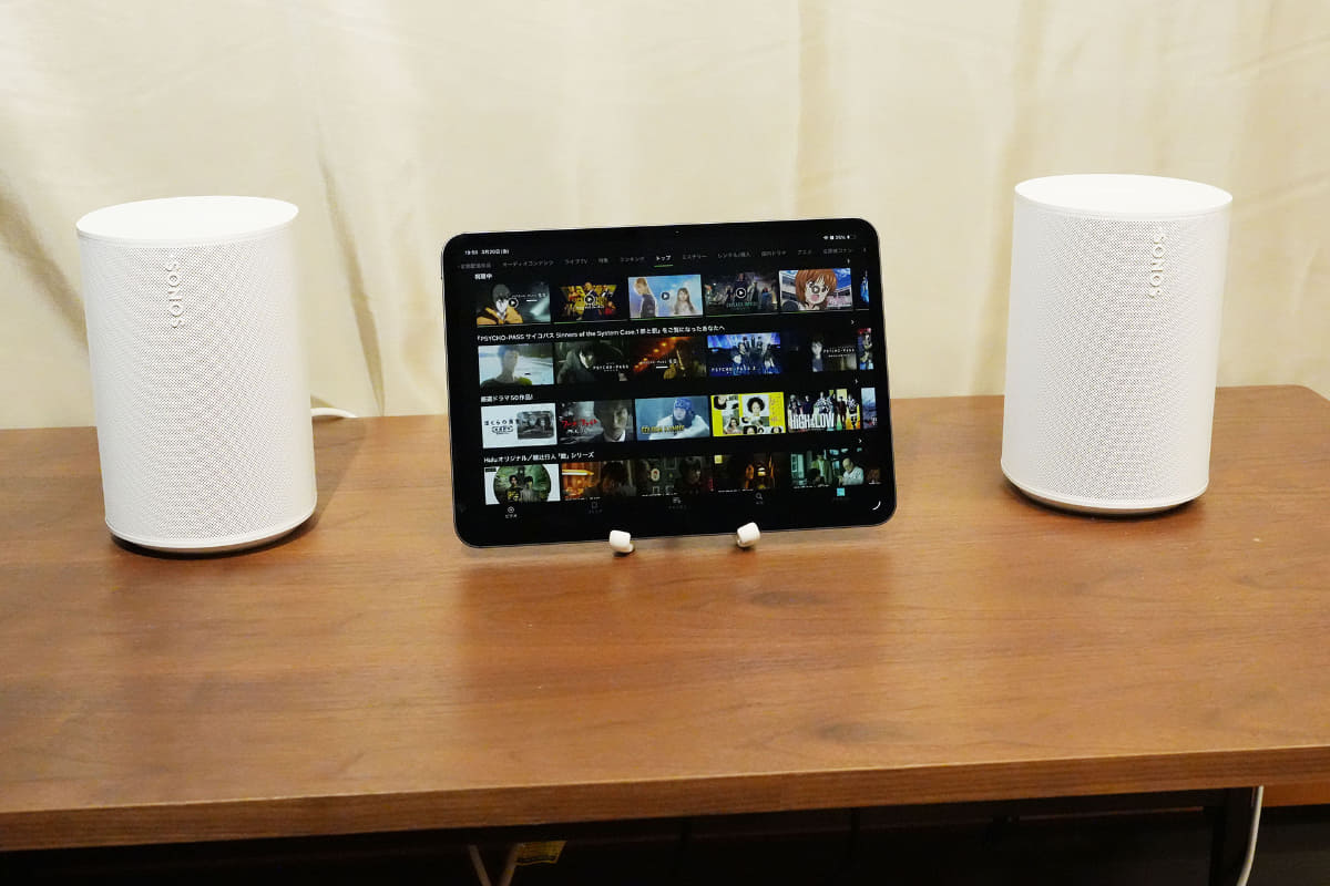 Samsung「Galaxy Tab S11」と、2台のSonosスマートスピーカー「Era 100」