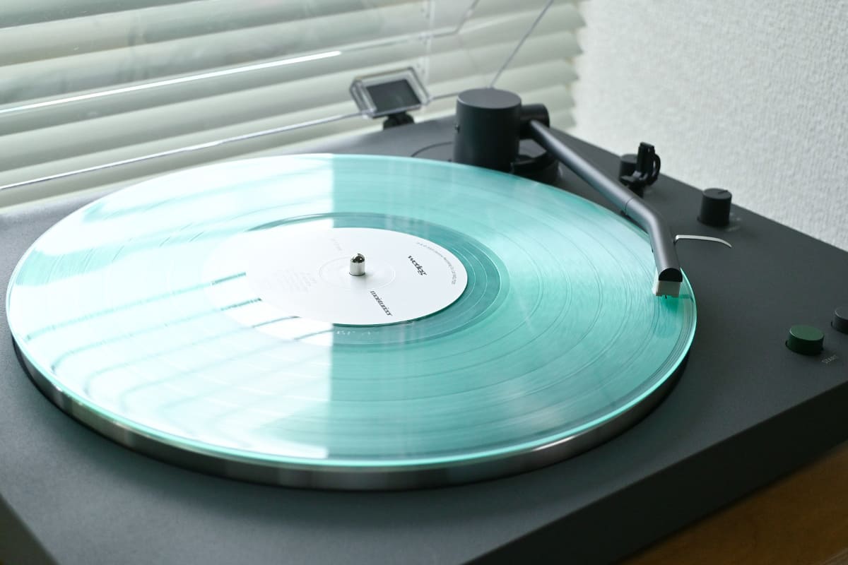 最初は音よりも、「不安なくレコード再生ができる」ことが大事