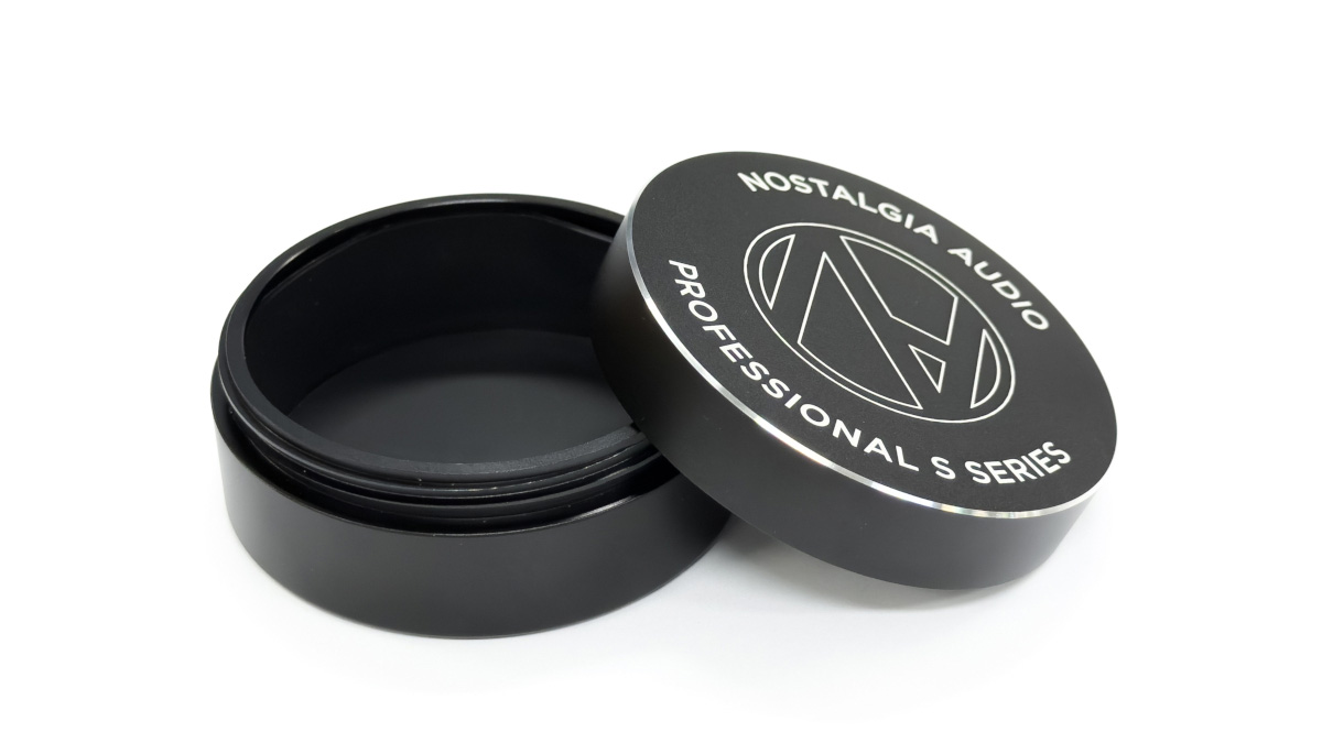 金属製キャリングケース