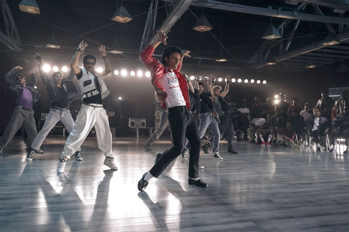 <span class="fnt-70">(R)，TM & (C)2026 Lions Gate Entertainment Inc. All Rights Reserved.</span>