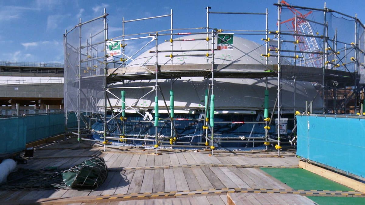 オランダ館、球体の解体