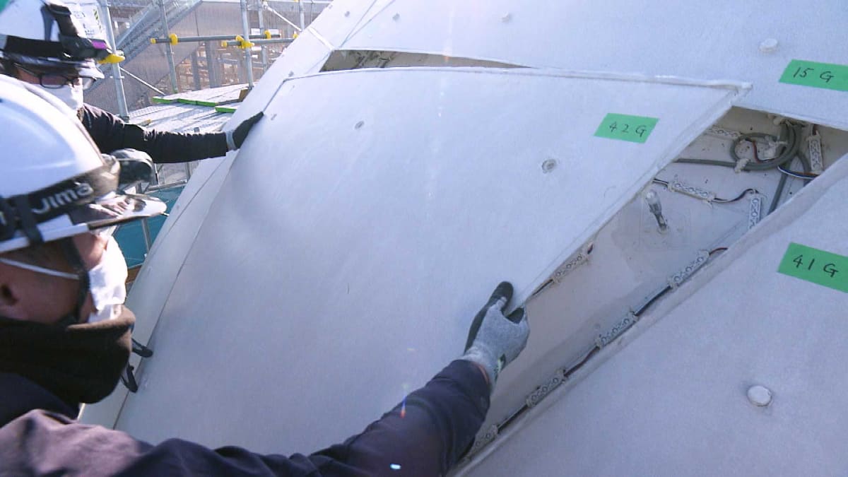 オランダ館、球体の解体