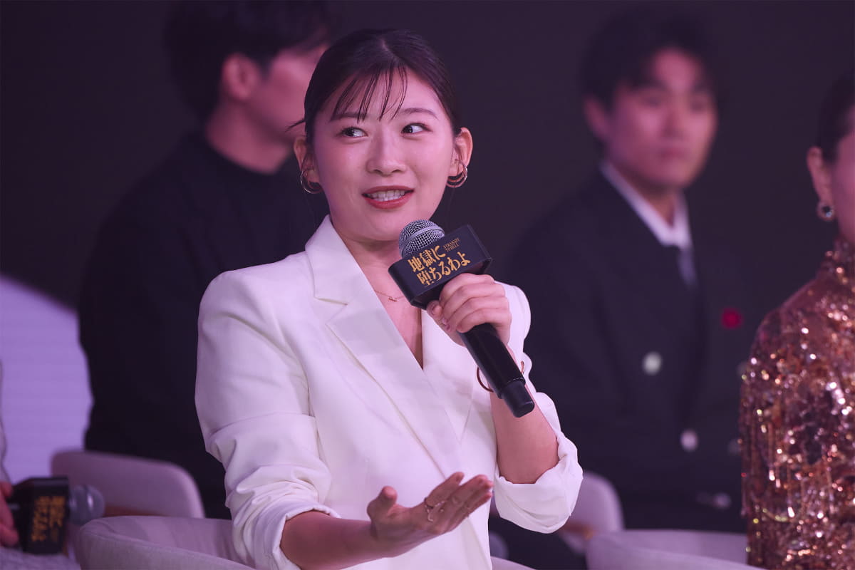 <span class="fnt-70">Netflixシリーズ「地獄に堕ちるわよ」2026年4月27日(月)より世界独占配信</span>