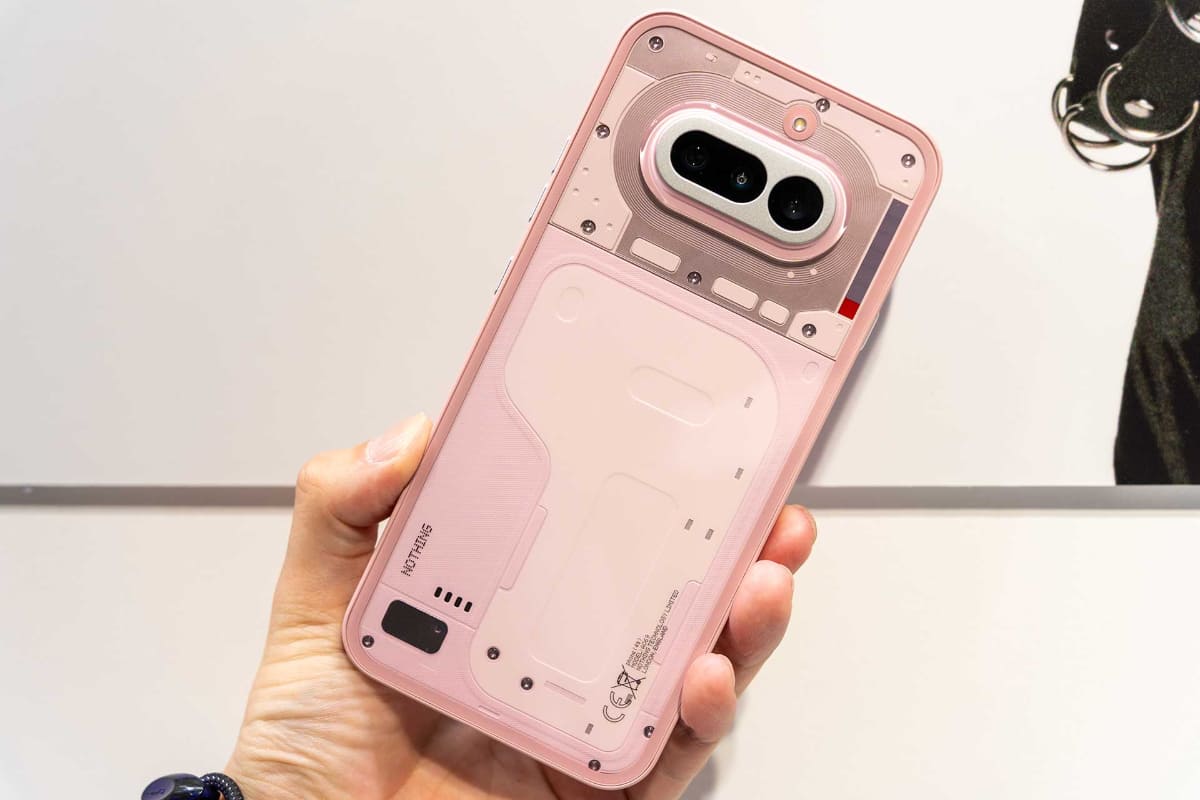 「Phone (4a)」ピンク