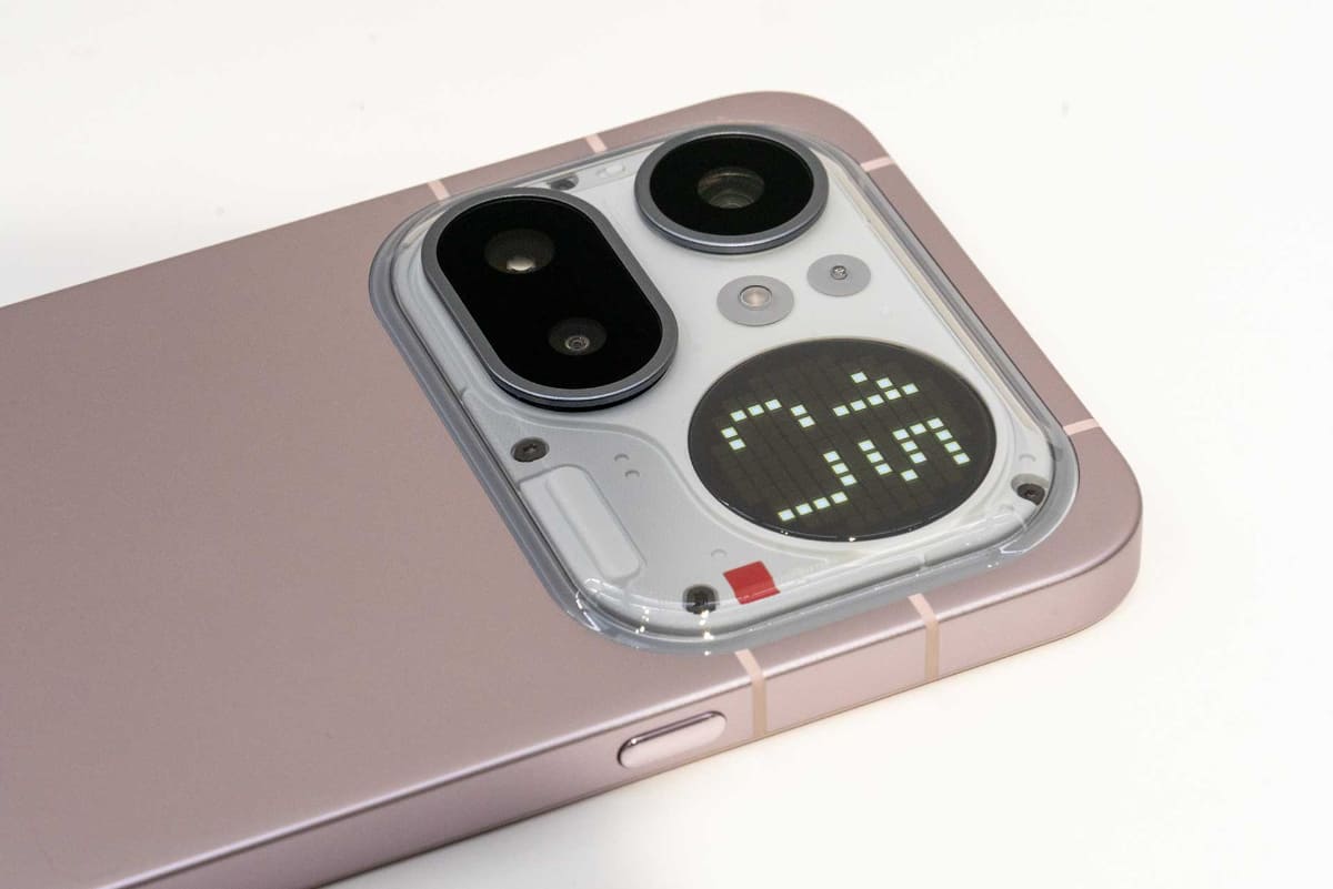 背面の「Glyphマトリックス」