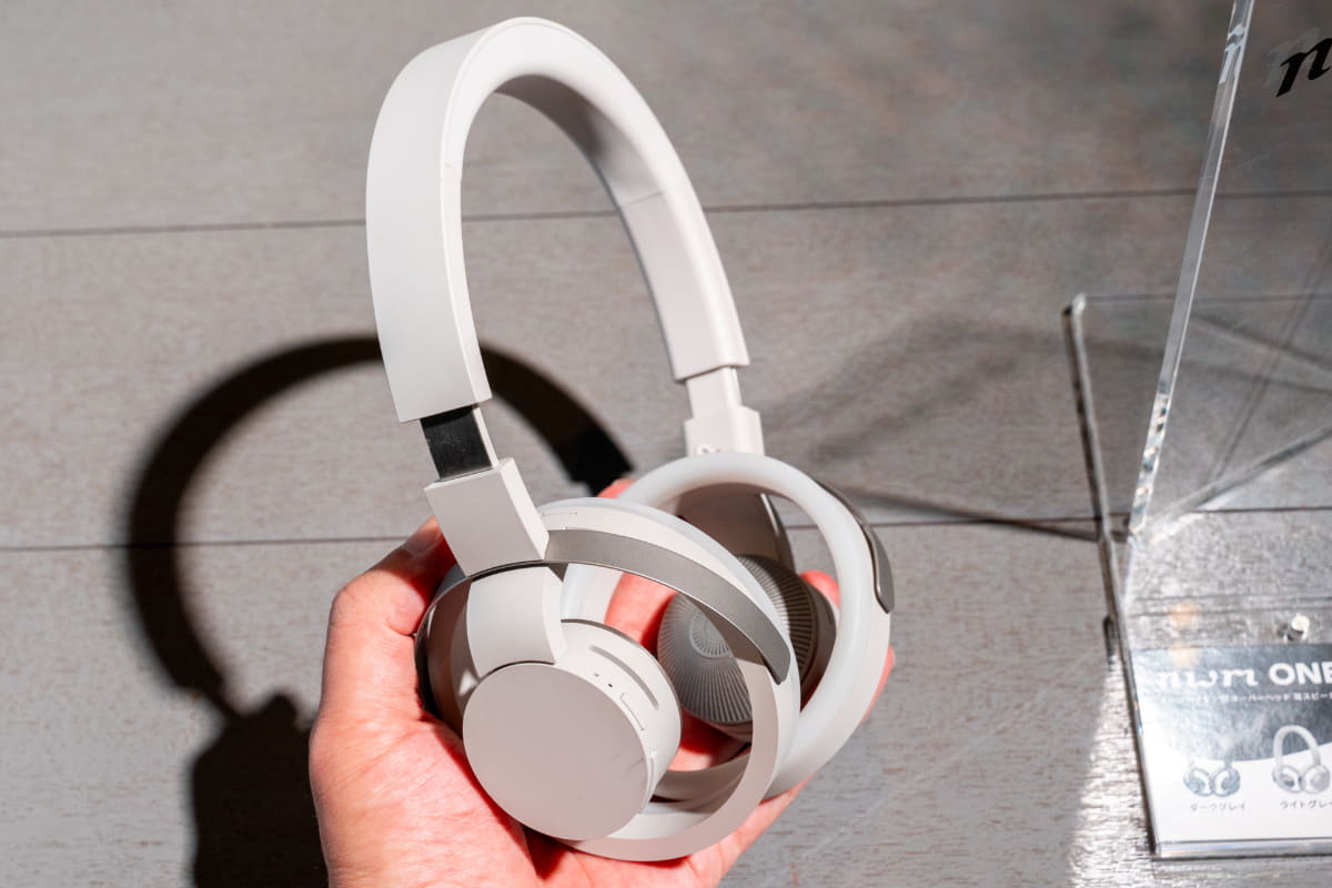 PSZ技術を活用した耳を塞がないヘッドフォン「nwm ONE」