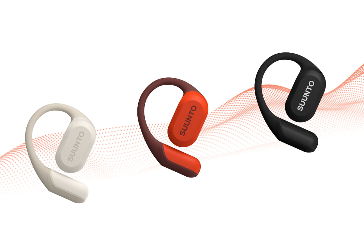 左からホワイト、コーラルオレンジ、ブラック