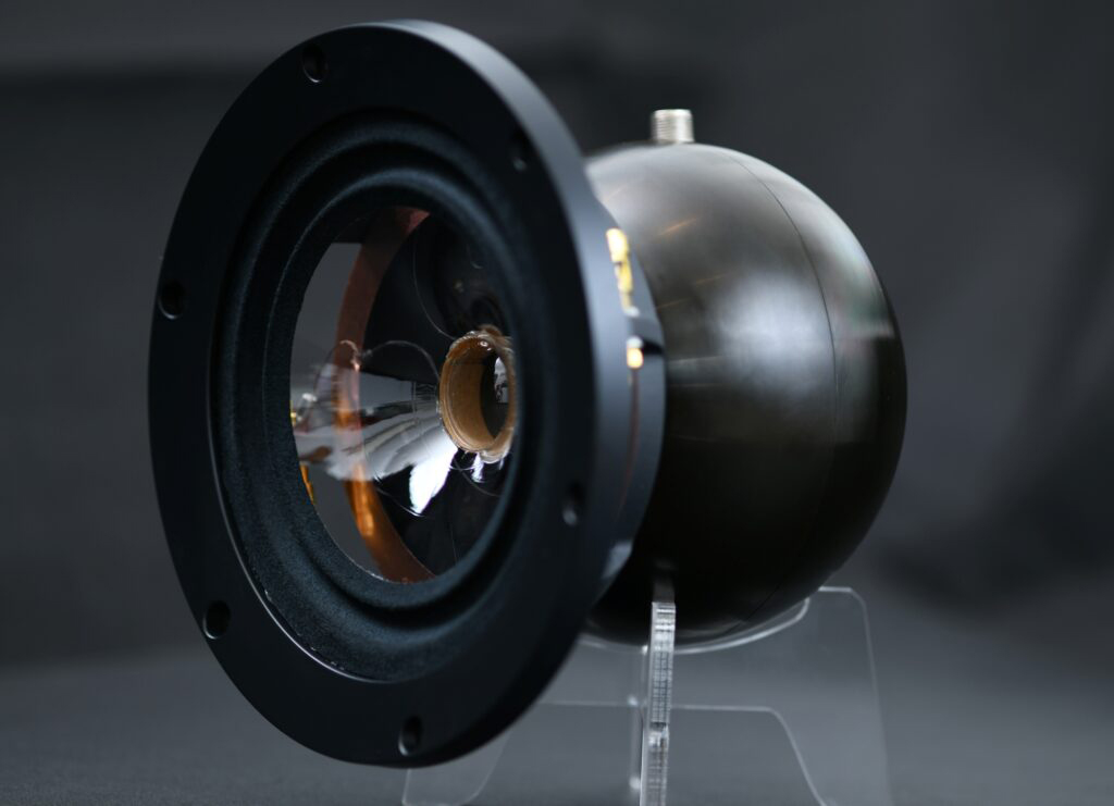 Sonarion振動板を用いたスピーカーユニット