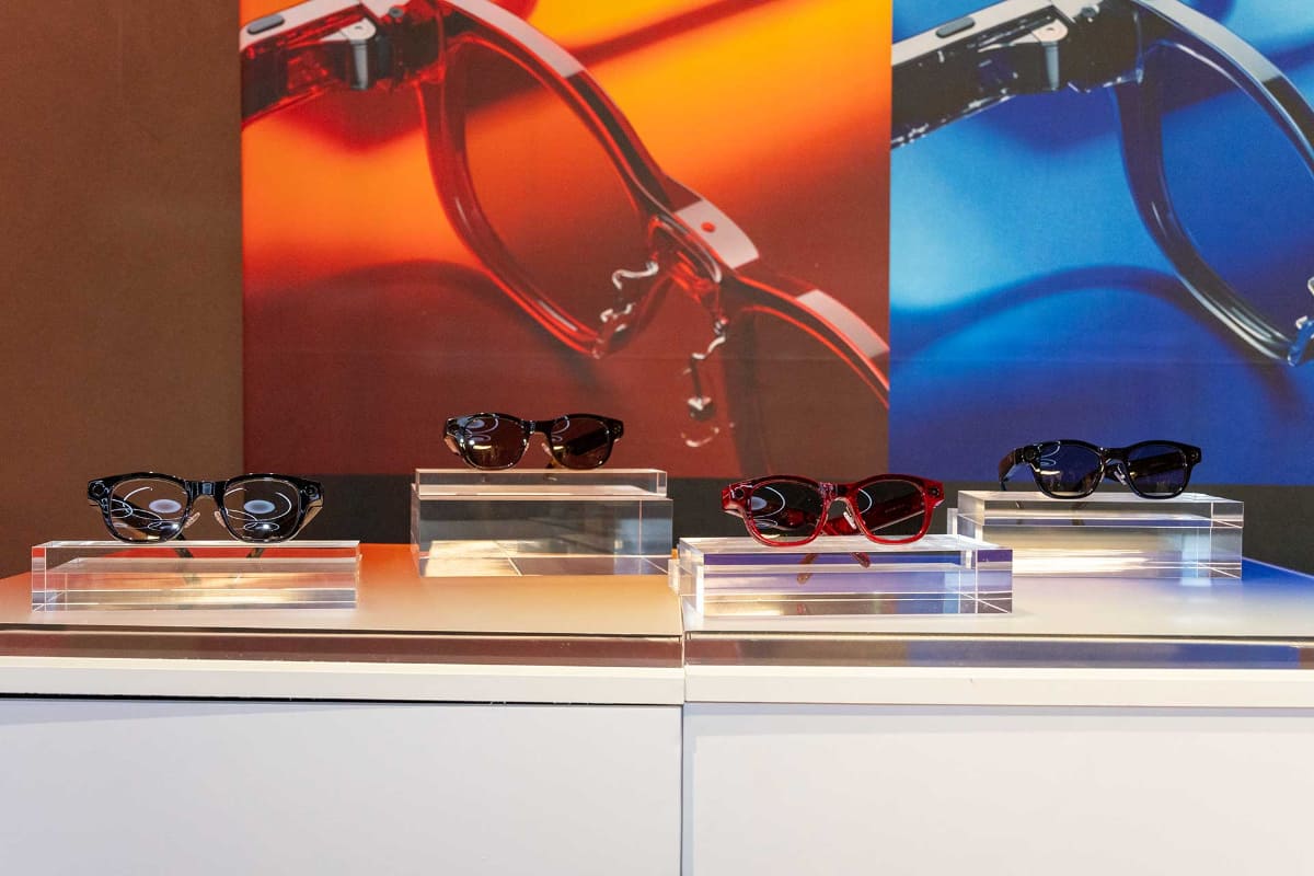 カラーバリエーションは4種類