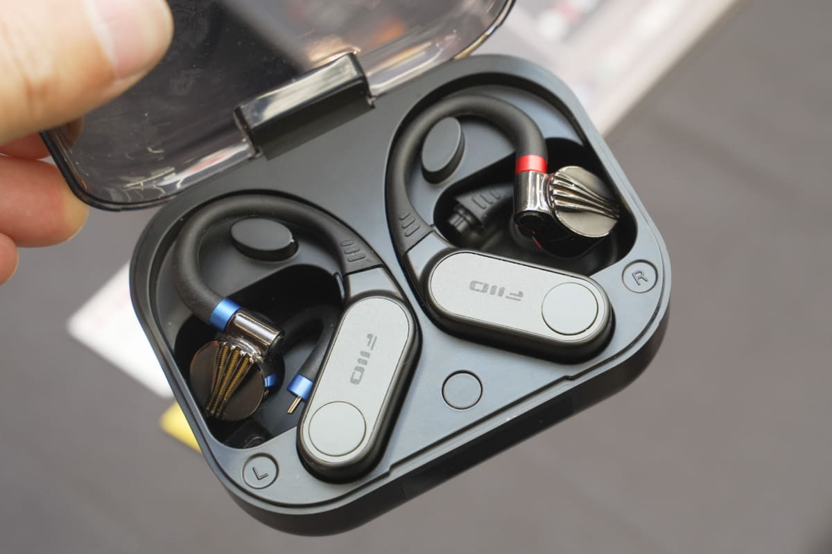 FIIO UTWS17。イヤフォン部分は含まれない