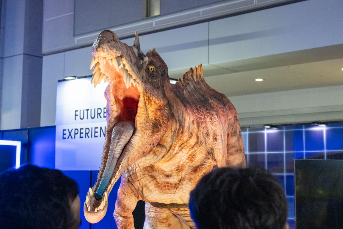 是非実物でその迫力を味わってほしい