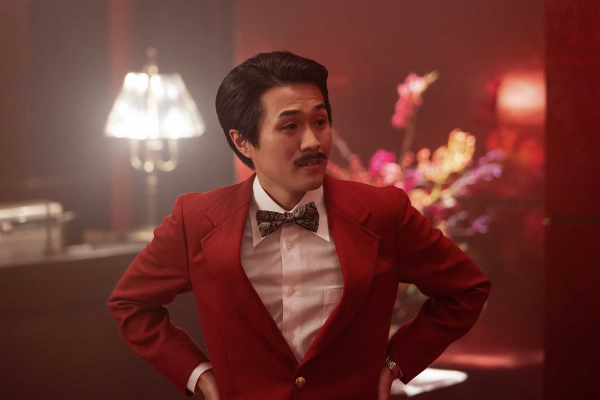 <span class="fnt-70">Netflixにて独占配信中</span>