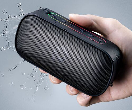 IPX7防水のBluetoothスピーカー「400-SP126」