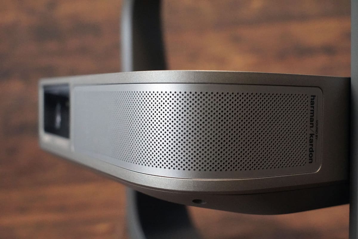 Harman Kardon製のスピーカーを搭載