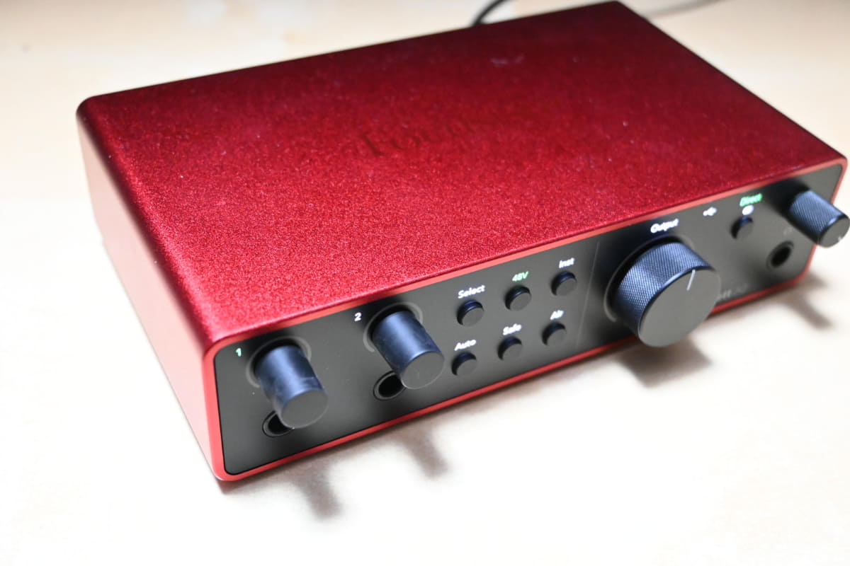 USBオーディオインターフェース「Focusrite Scarlett 2i2 4th」