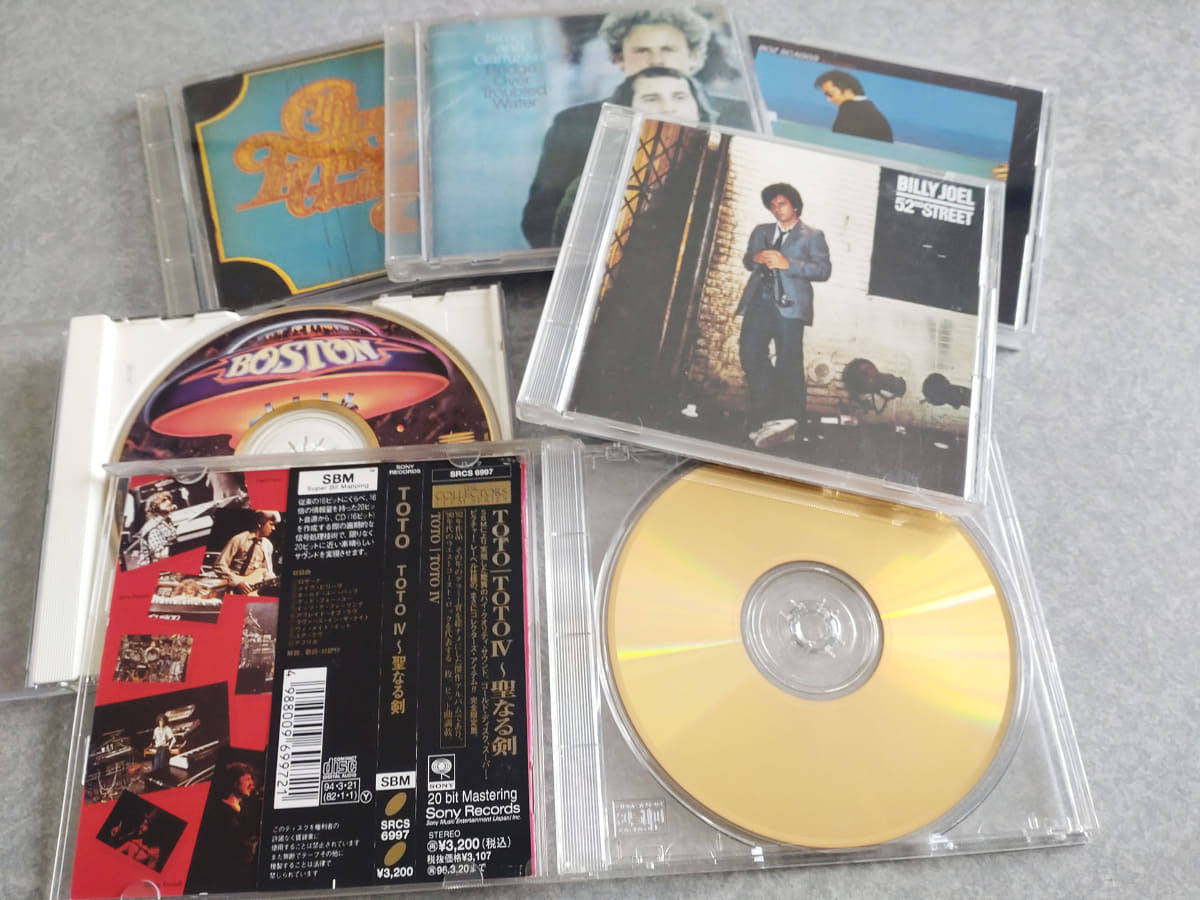 ソニー系SBMリマスターのゴールドCD、国内盤『THE COLLECTORS ITEM SERIES』。完全シースルーなケースとピクチャーレーベル仕様が特別感を演出。発売当時もう少し欲しいタイトルもあったが、予算が足りず断念…。中古でもあまり見かけないので見つけたら即ゲットと心に決めている