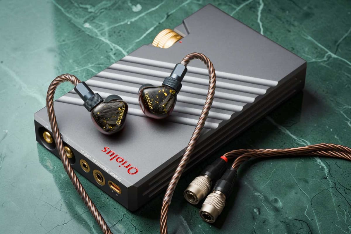 「Traillii Ultra IEM System」