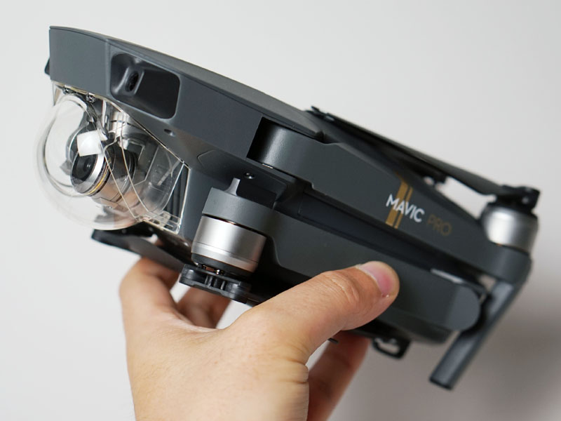 Mavic Proで初めてアームが折り畳み式に