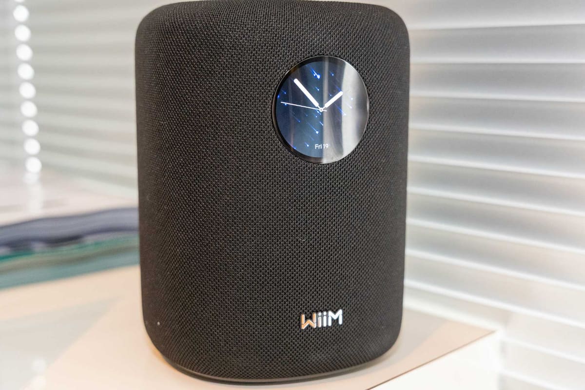 ディスプレイ付きの「WiiM Sound」