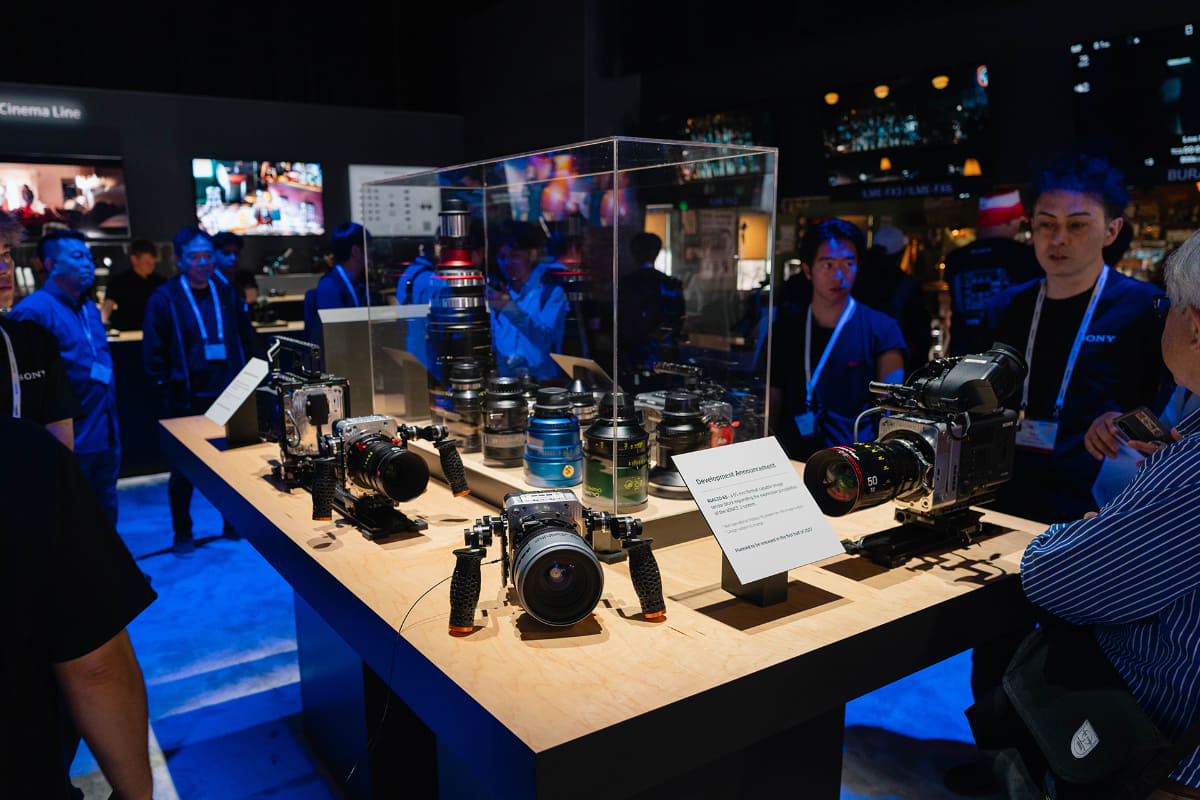 CINE GEAR EXPOでの展示の様子