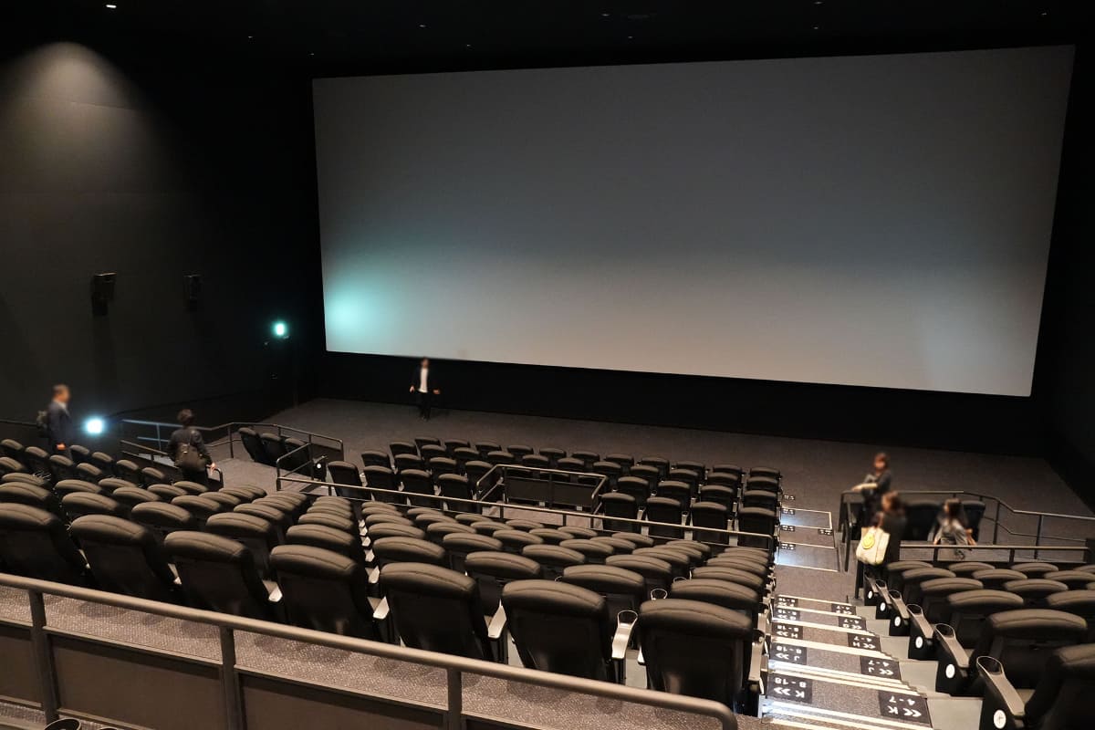 DTSサラウンド・シネマと4K対応Christie RGBピュアレーザープロジェクターを採用した5番スクリーン