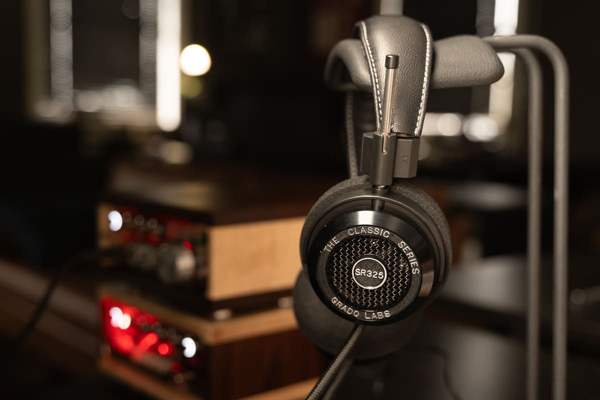 SR325 ‒ Classic Series