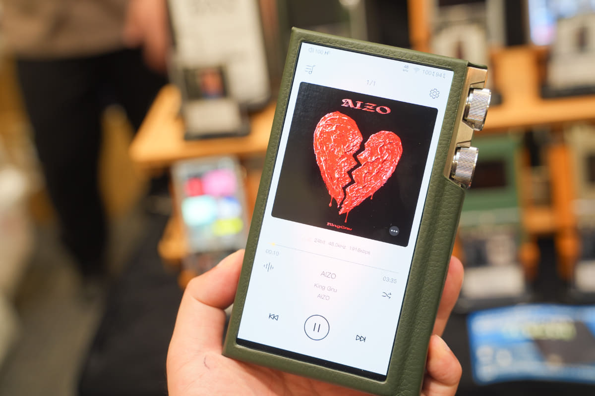 iBassoのポータブルオーディオプレーヤー「DX340MAX」