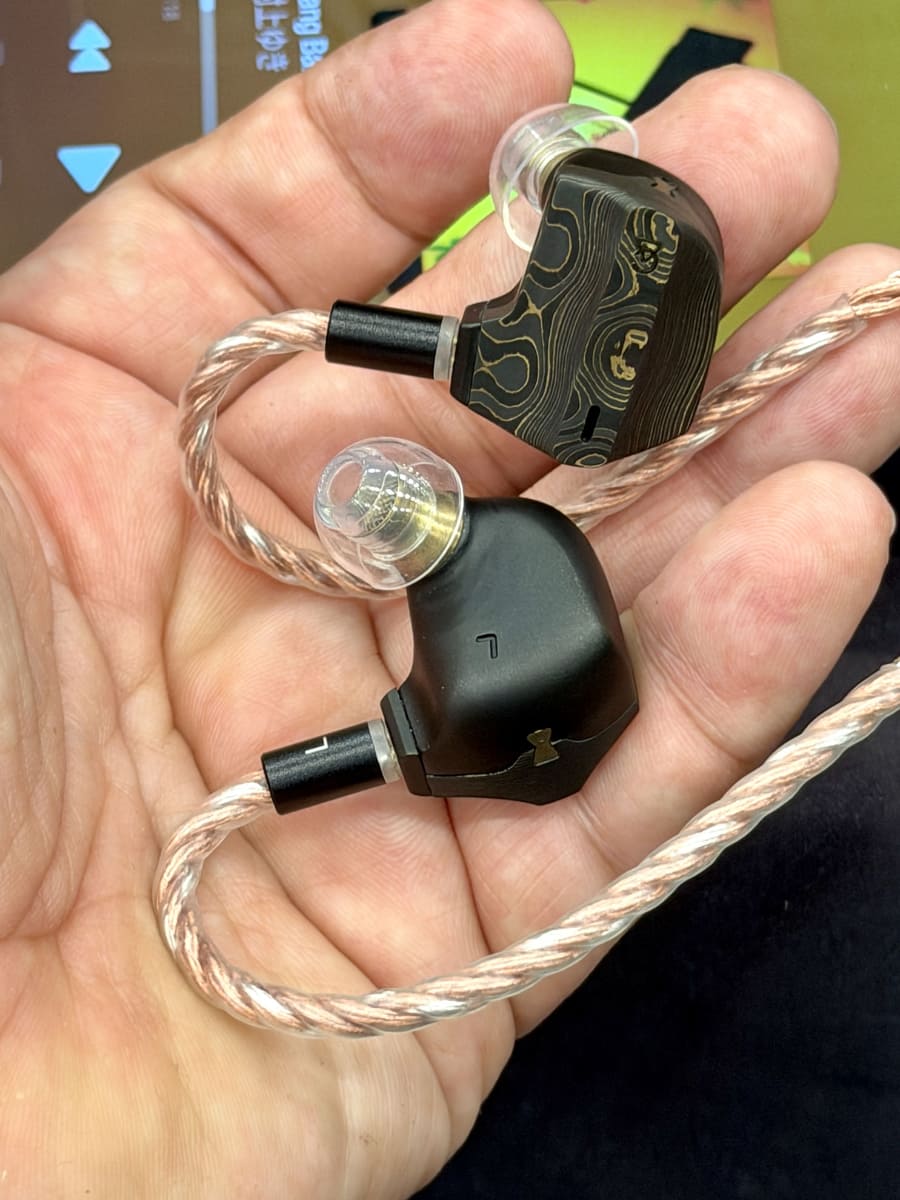 Campfire Audio「Chimera」