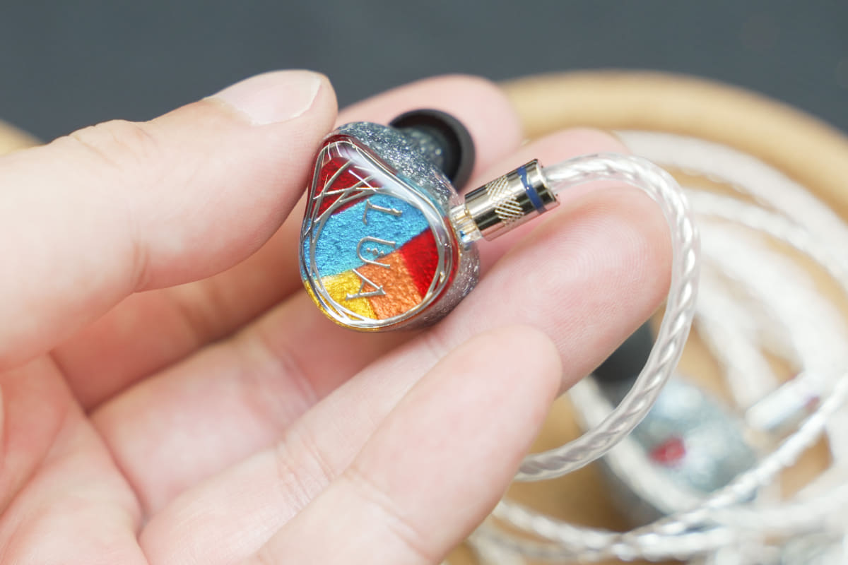 CELESTIANの限定モデル