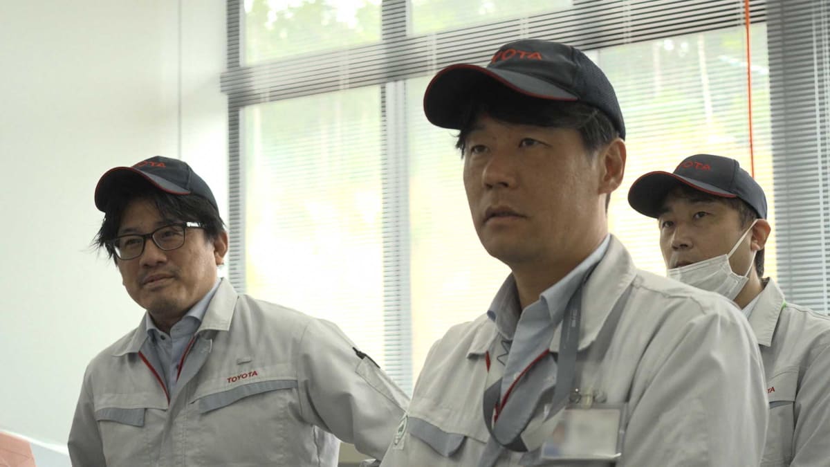 開発担当のエンジニアたち