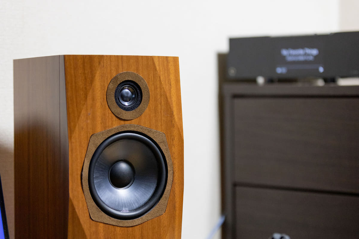 Tecnologia e Cuore「DS-TC52B」