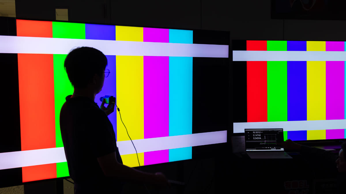 RGB LEDでカラーディミングしている部分を測定