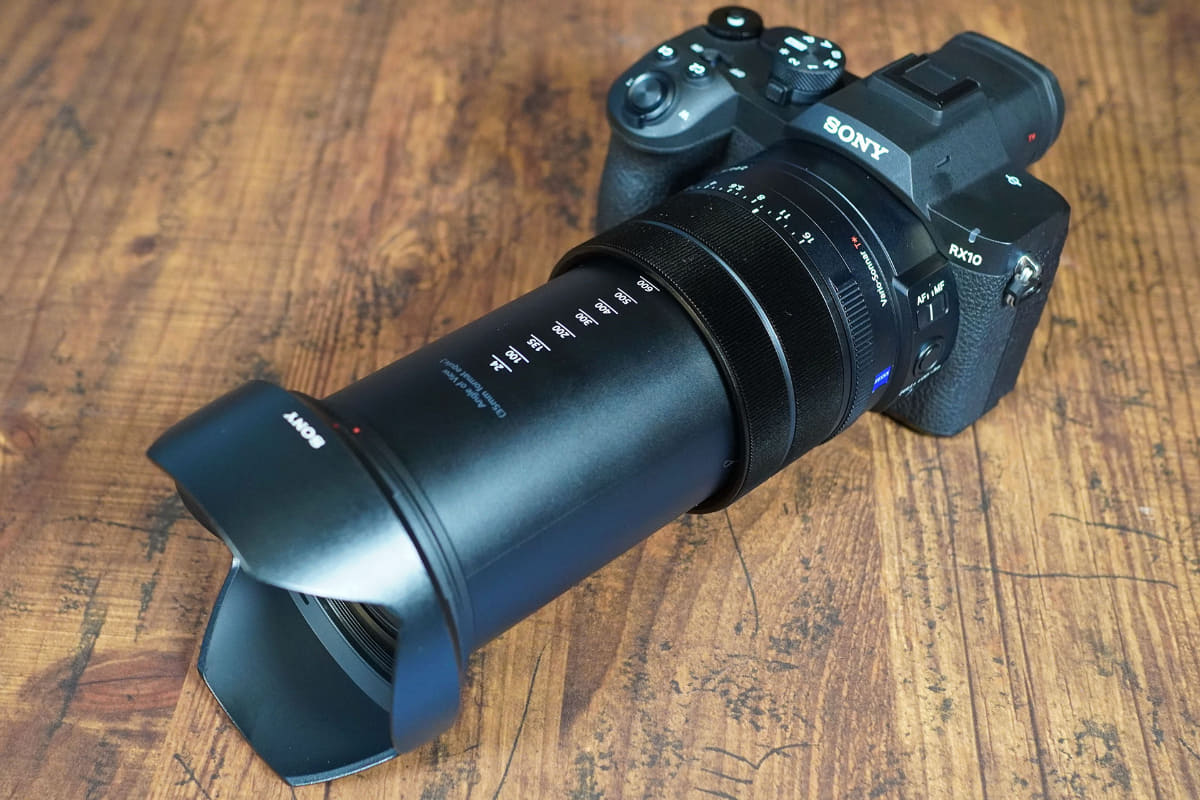 RX10 V