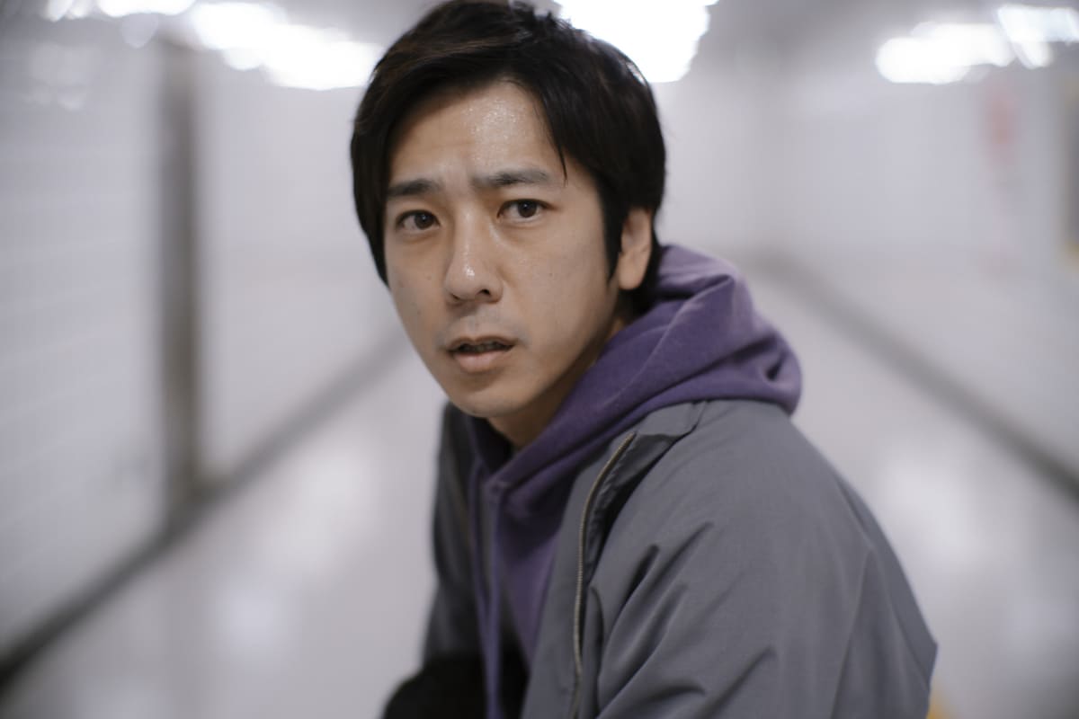 <span class="fnt-70">2025 映画「８番出口」製作委員会</span>