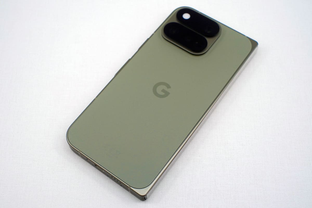 Google「Pixel 11 Pro Fold」Oliveモデル