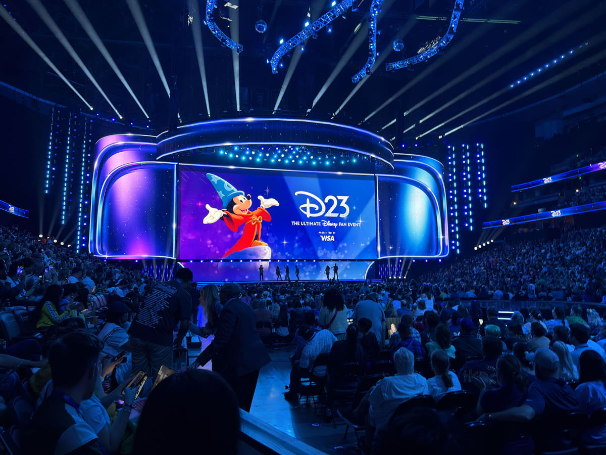 ファンを集めての新作発表イベントを開催