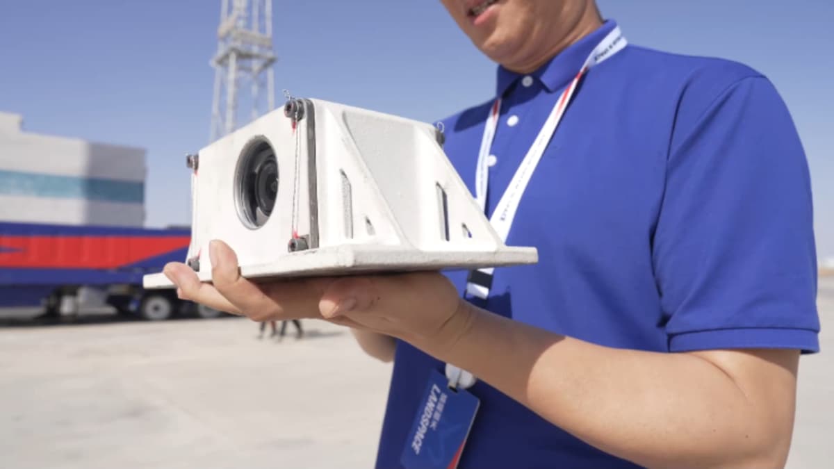 取り付けられたOsmo Action 6