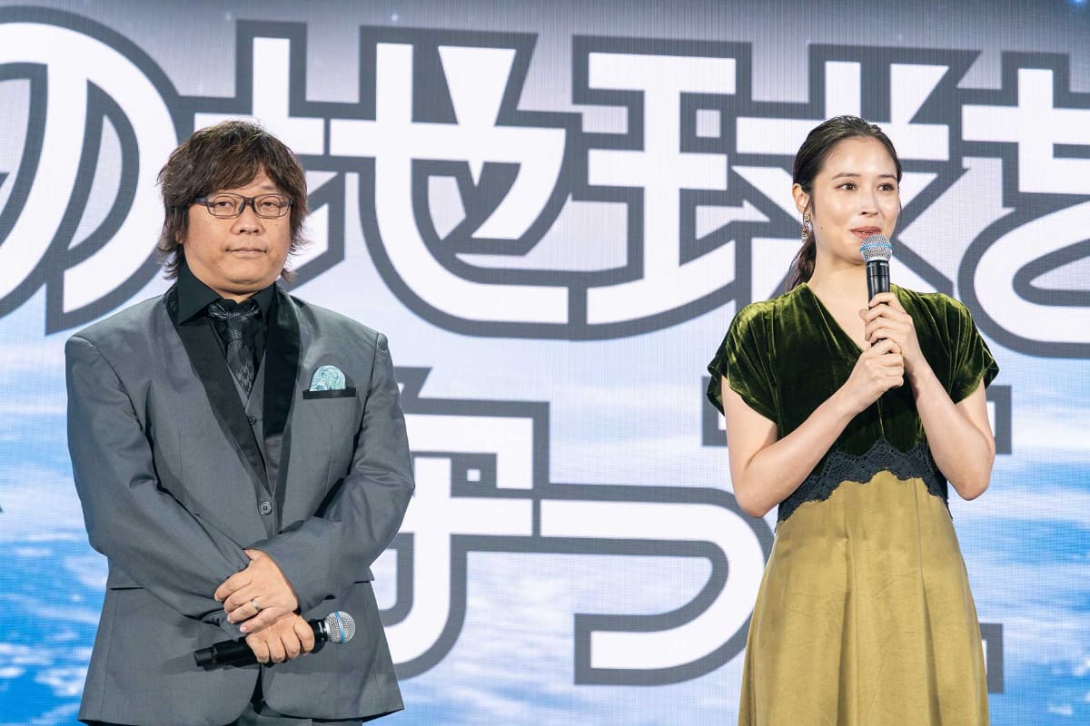 イベントに登壇した三木孝浩監督と、木蓮を演じる広瀬アリス