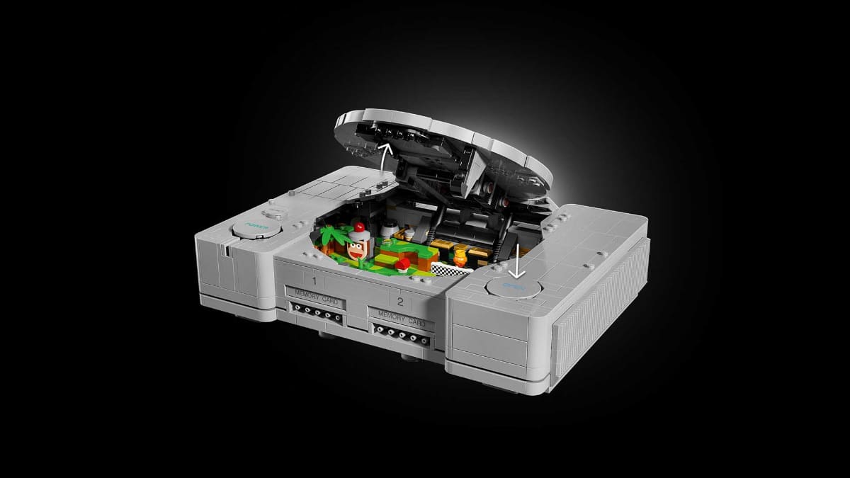 <span class="fnt-70">LEGO, the LEGO logo and the Minifigure are trademarks of the LEGO Group. (C)2026 The LEGO Group.</span>