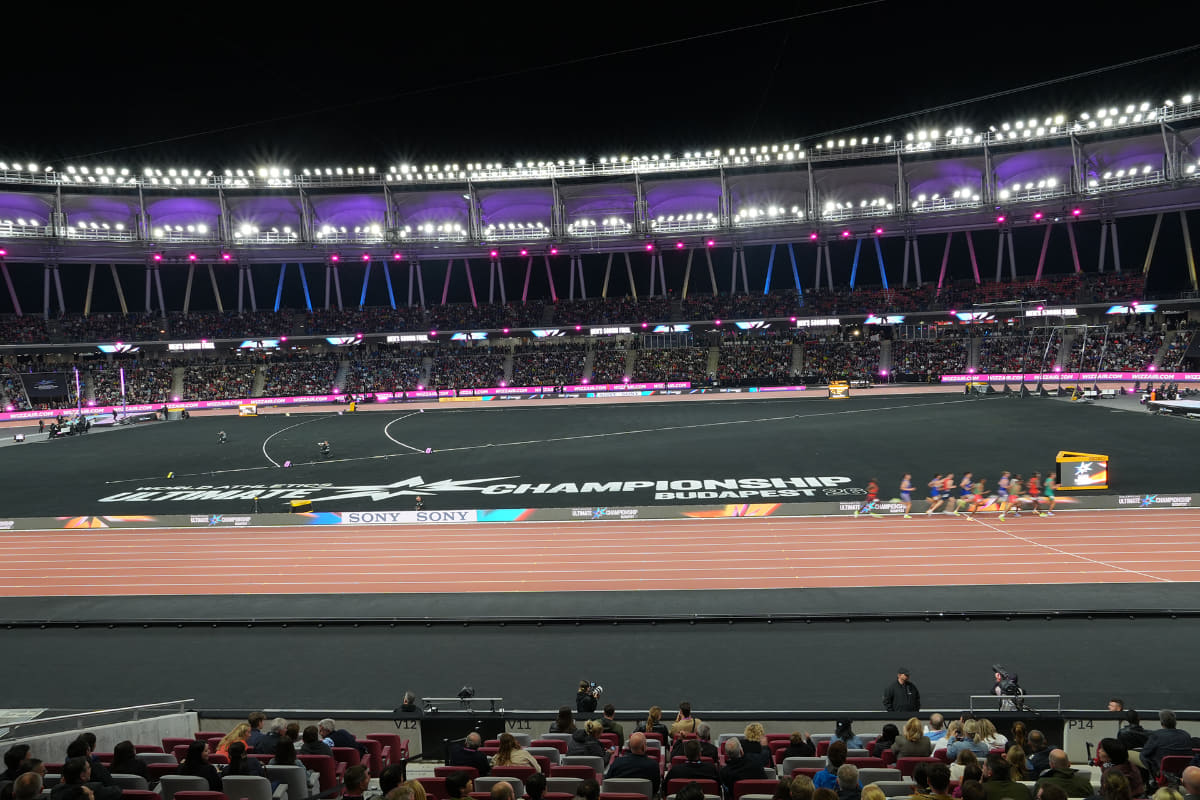 スタジアム内観<br><span class="fnt-70">ソニー株式会社提供</span>