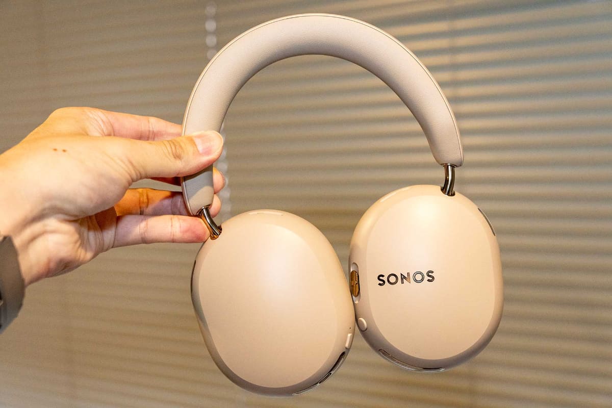 「Sonos Ace Ultra」(サンド)