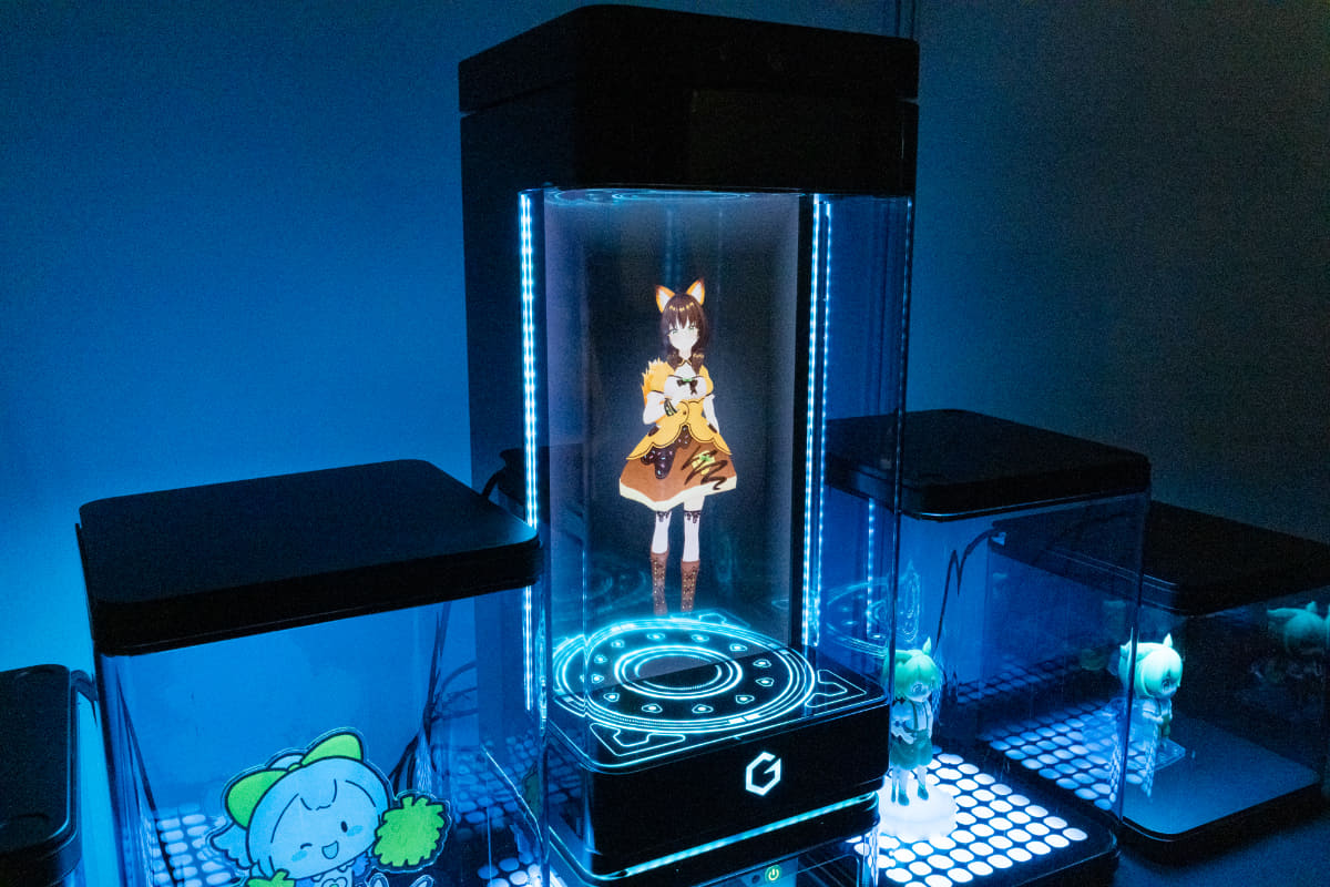 様々なVRMアバターも表示できる